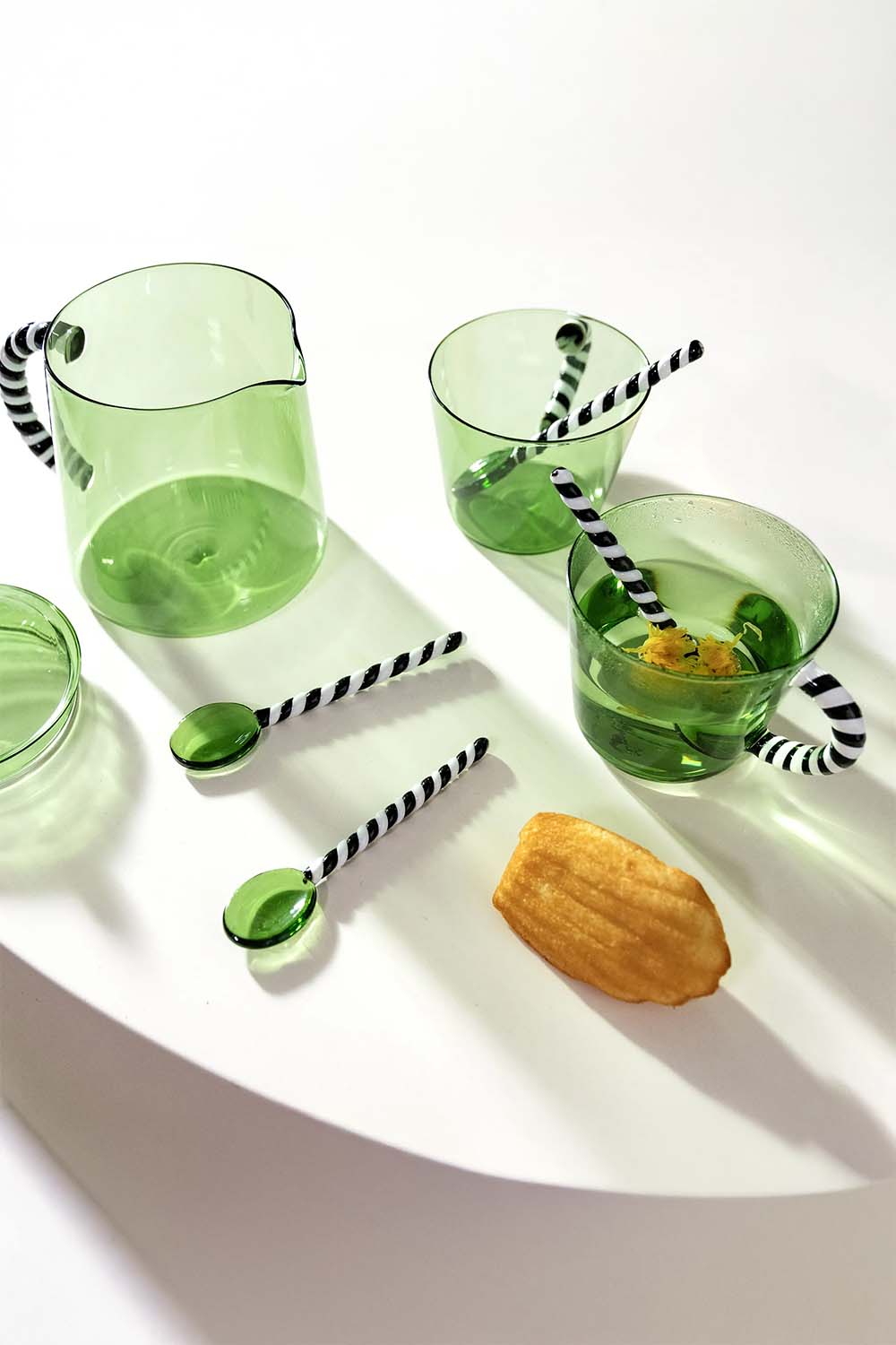 Duet Teacups, Green, Set of 2