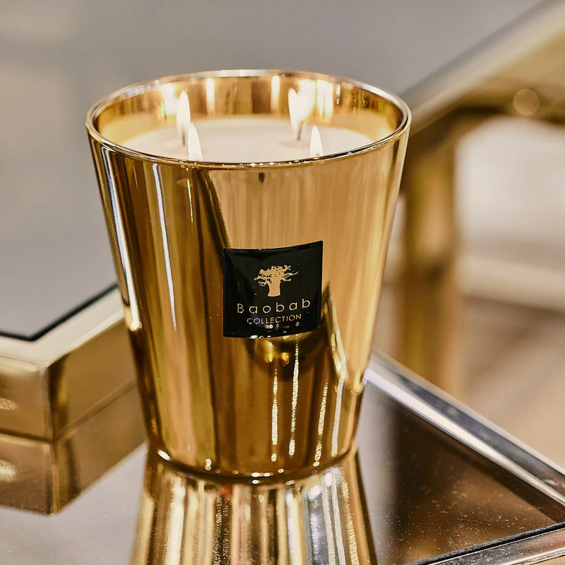 شمعة معطرة برائحة الباوباب الذهبي – بحد أقصى 35