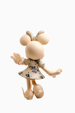 Minnie Welcome Lace Small Figurine - Black/Beige