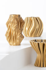 Large 3D Printed Irregular Sculptural Porcelain Vase – Gold