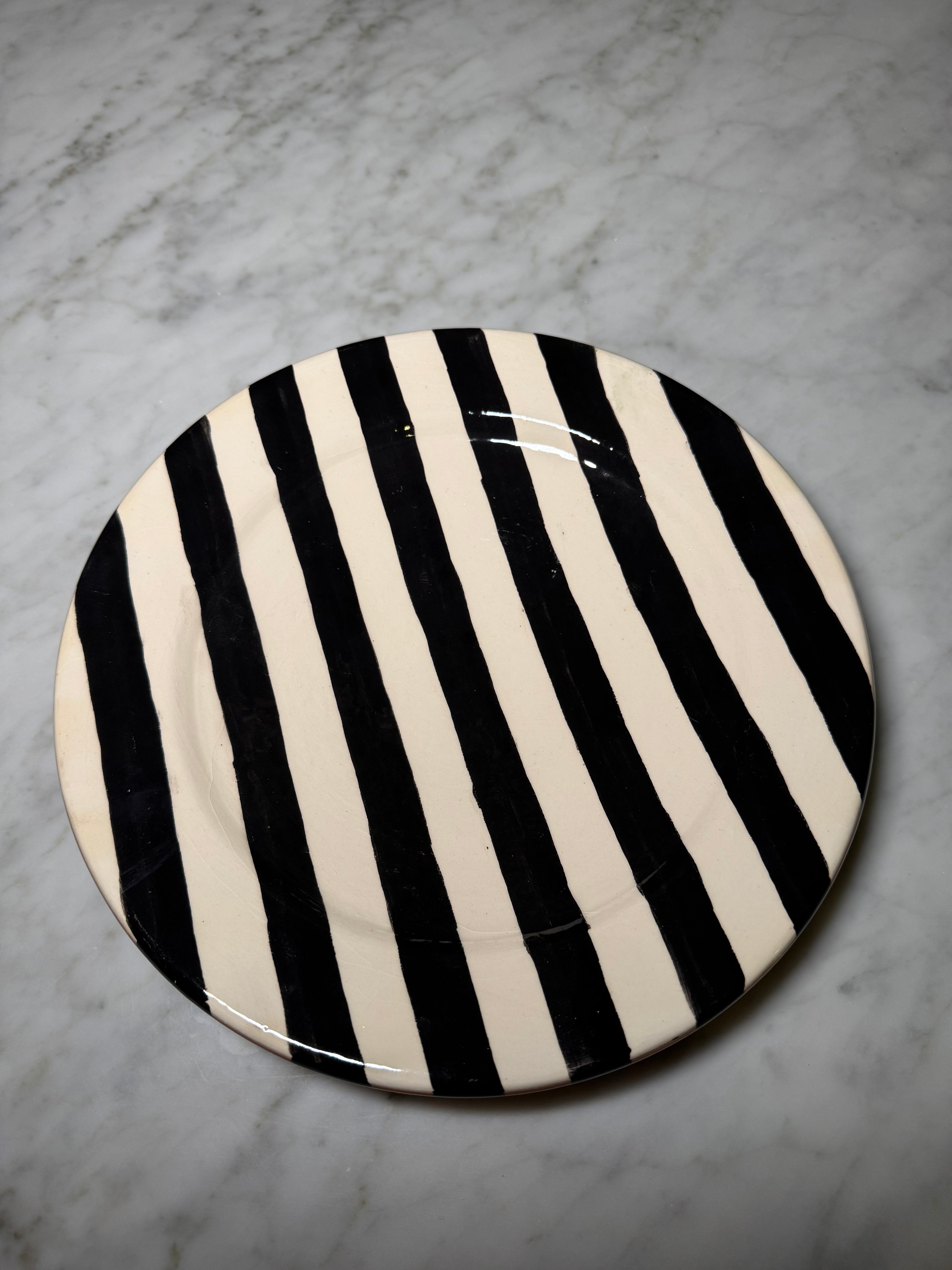 Paris Set of 21 Pc Dinnerware Box Set