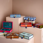 صندوق مجوهرات من ورنيش الزيبرا - مخمل بلون الكونياك والجمل