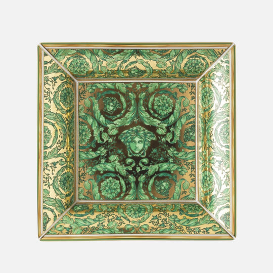 Medusa Garland Dish – Green Square Porcelain Plate, 18 cm