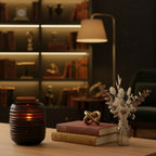 كرة العنبر زنجبار (يسار)