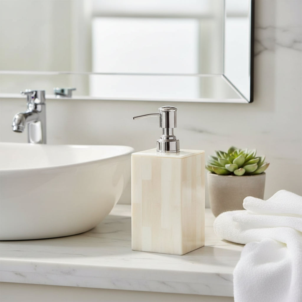 Abhika Soap Dispenser – Natural Horn