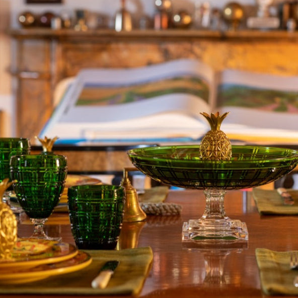 Mario Luca Giusti Winston Tumbler, Green in synthetic crystal, styled in a table setting
