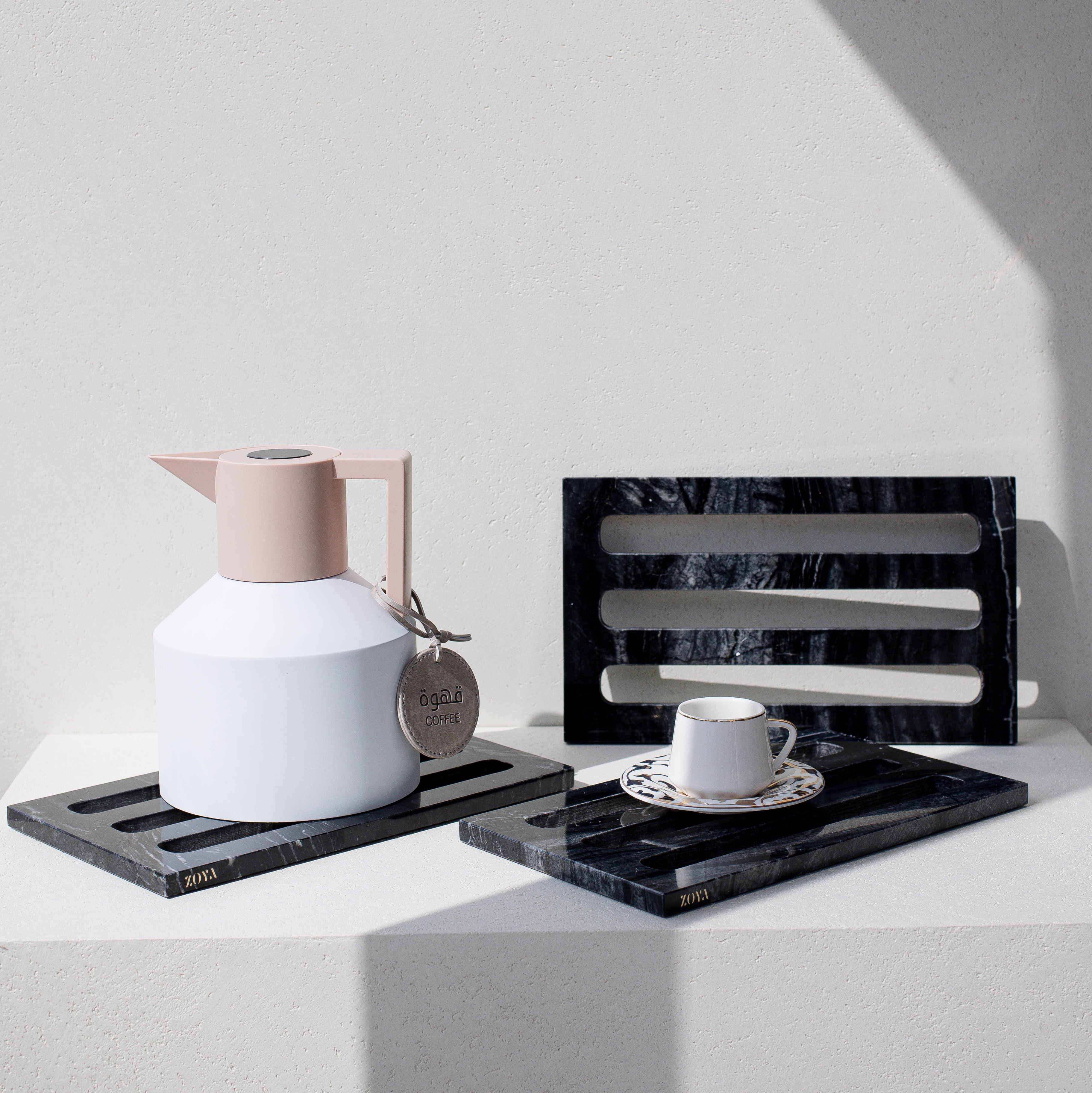 Luna Serving Set